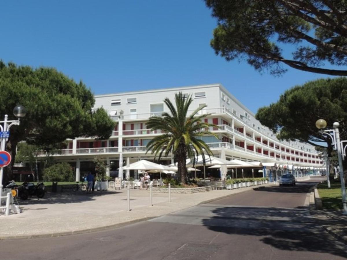 Appartement T3 Avec Terrasses Et Parking Prive En Centre-Ville De Royan, A 200M De La Plage - Fr-1-71-90 Экстерьер фото